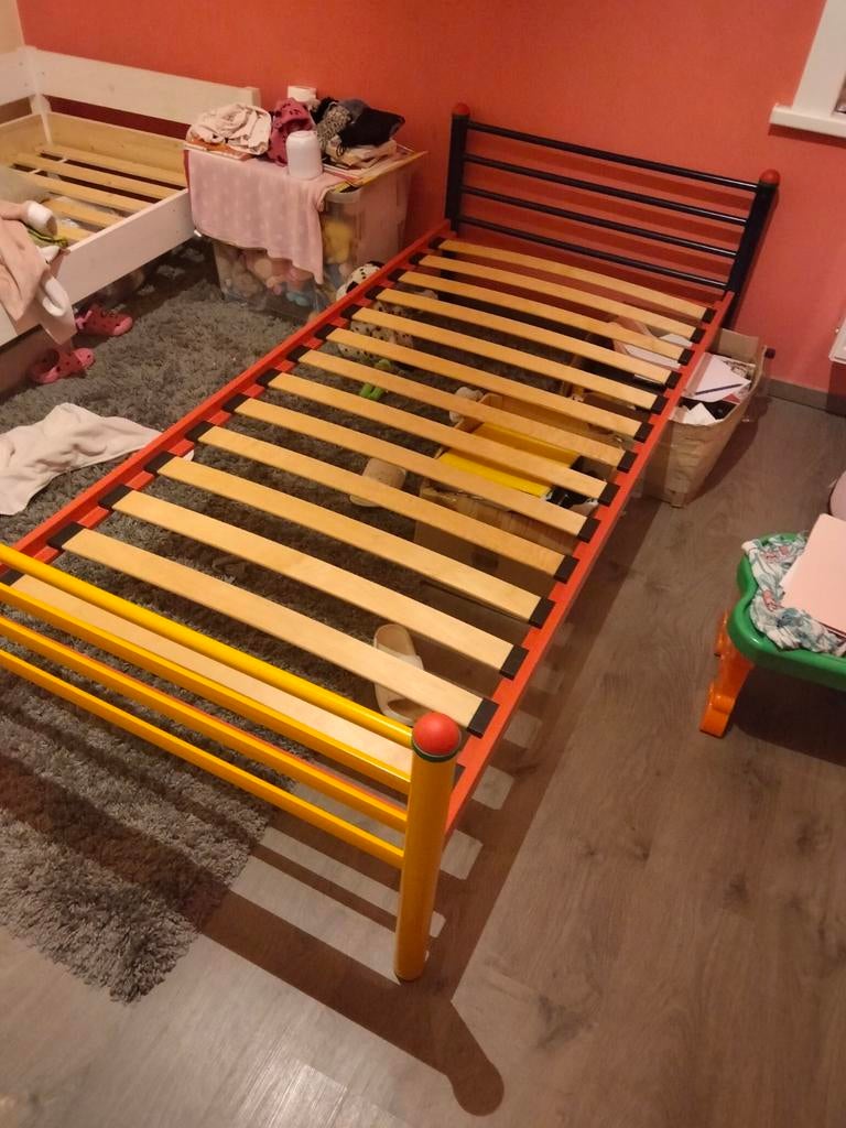 Lit 1personne, Enfants & Bébés, Chambre d'enfant | Lits, Enlèvement, Comme neuf