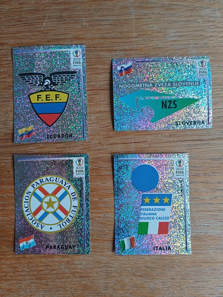 Panini WC Korea-Japan 2002 (4 emblemen), Enlèvement ou Envoi