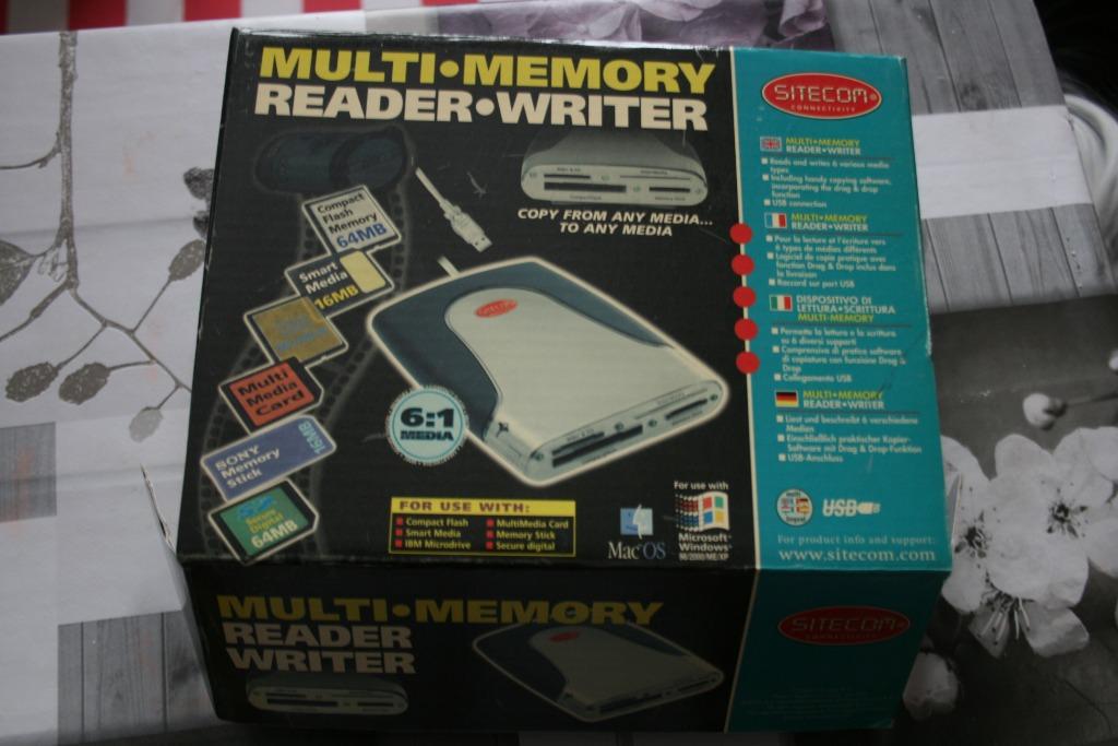 lecteur multi carte mémoire, Informatique & Logiciels, Enlèvement ou Envoi, Comme neuf
