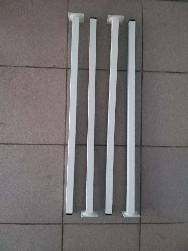 Lot 4 pieds de tables carré métal blanc amovibles Ikea, Enlèvement ou Envoi, Comme neuf, Carré, Métal