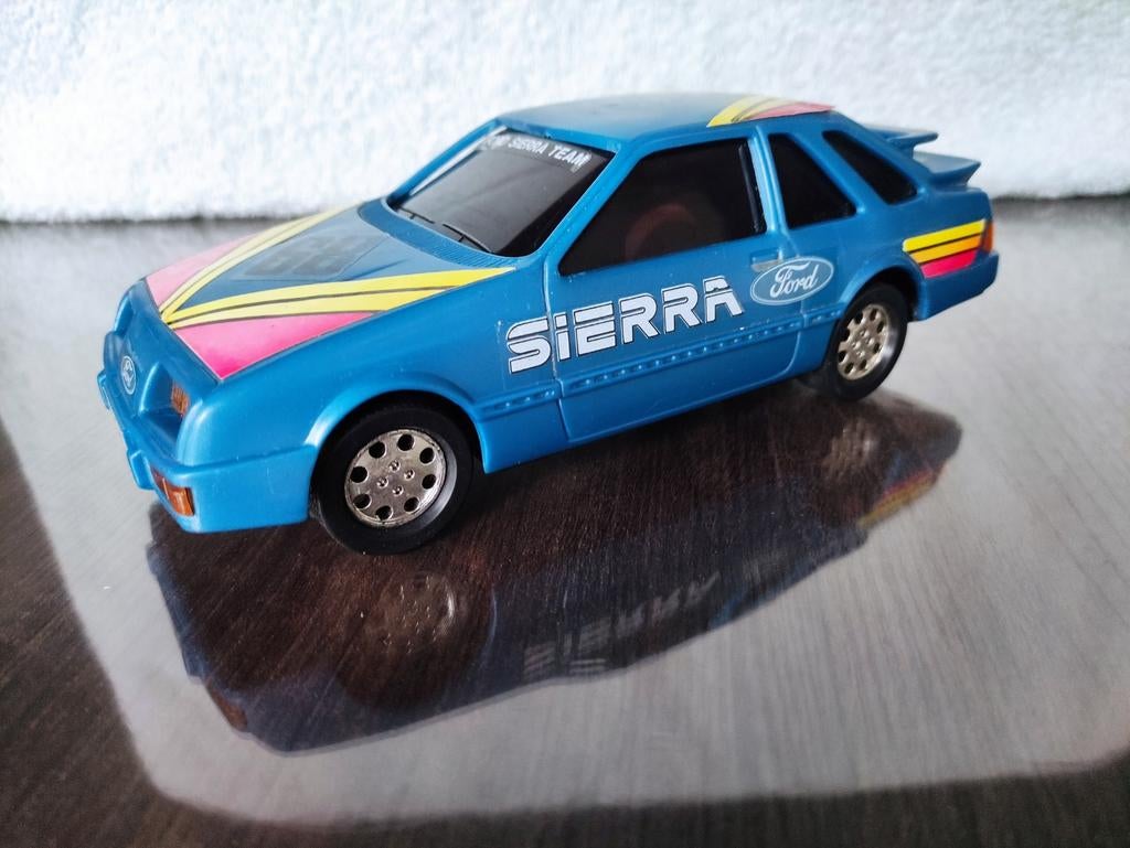 Ford Sierra, Enlèvement ou Envoi, Voiture