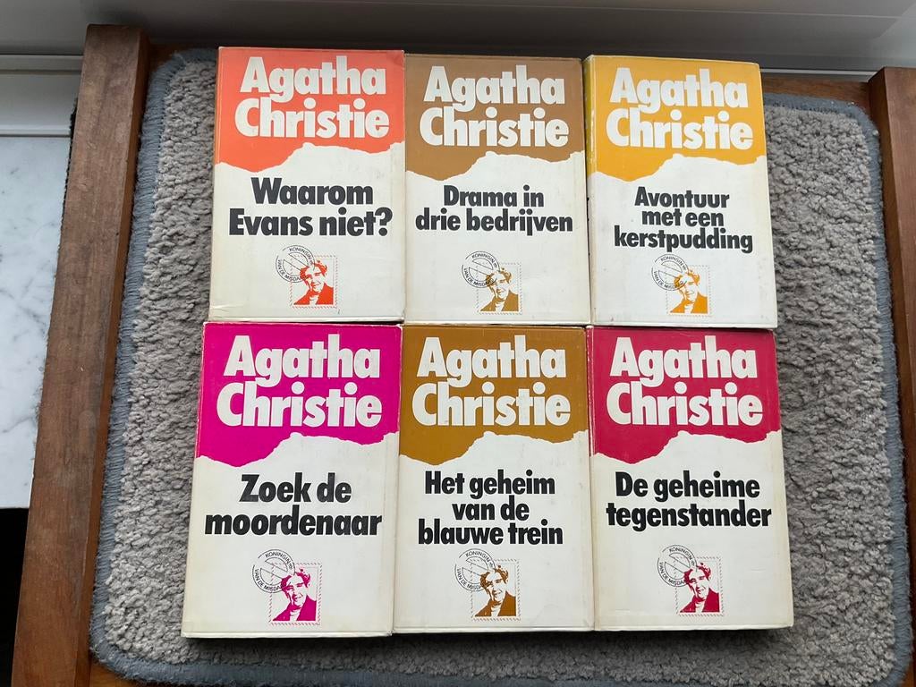 5 pockets Agatha Christie, Boeken, Ophalen of Verzenden, Zo goed als nieuw