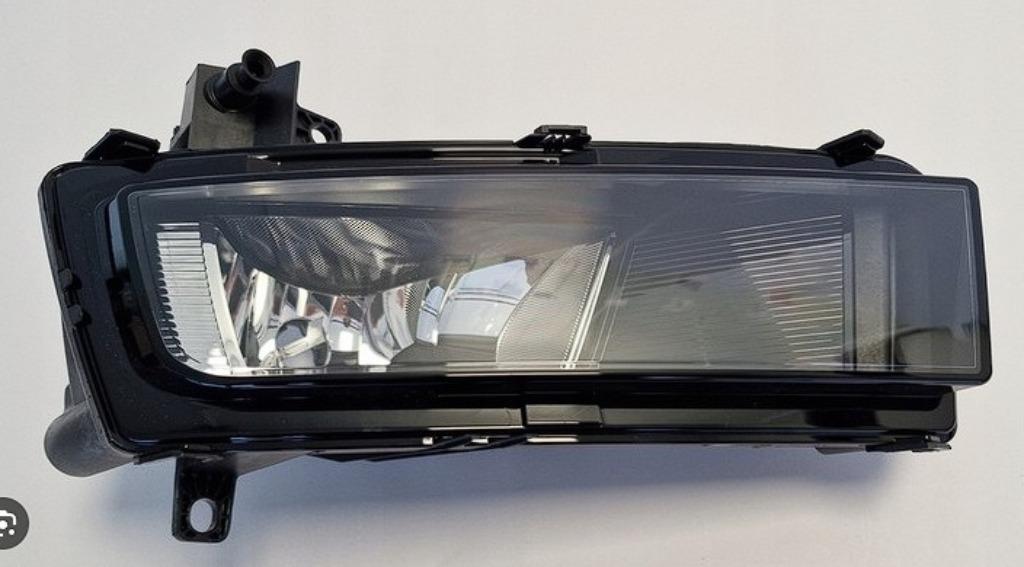 feu anti brouillard droit vw touran 2016 ref 5ta941661a, Enlèvement, Neuf, Volkswagen