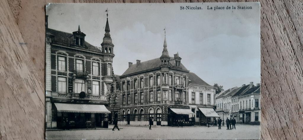 SINT NIKLAAS place de la gare !, Ophalen of Verzenden
