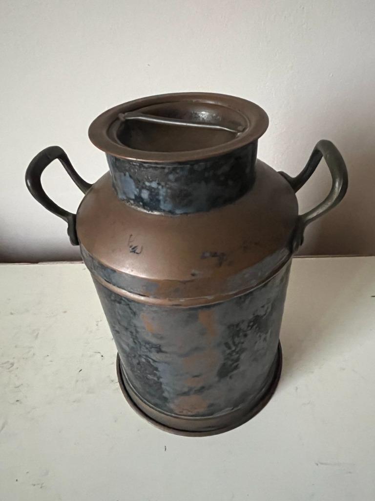 Antieke koperen melkkan, Ophalen, Koper