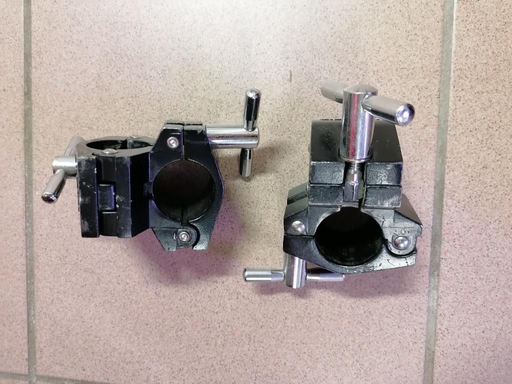 2 Rack Pipe Clamps voor Drums, Musique & Instruments, Instruments | Pièces, Enlèvement ou Envoi, Comme neuf, Batterie ou Percussions