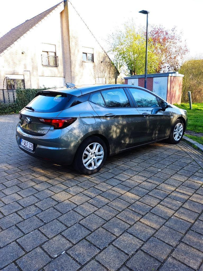 Opel Astra K / 5 deurs / 1.6 CDTI / 2018 / Navigatie, Voorwielaandrijving, Stof, Euro 6, Electronic Stability Program (ESP)