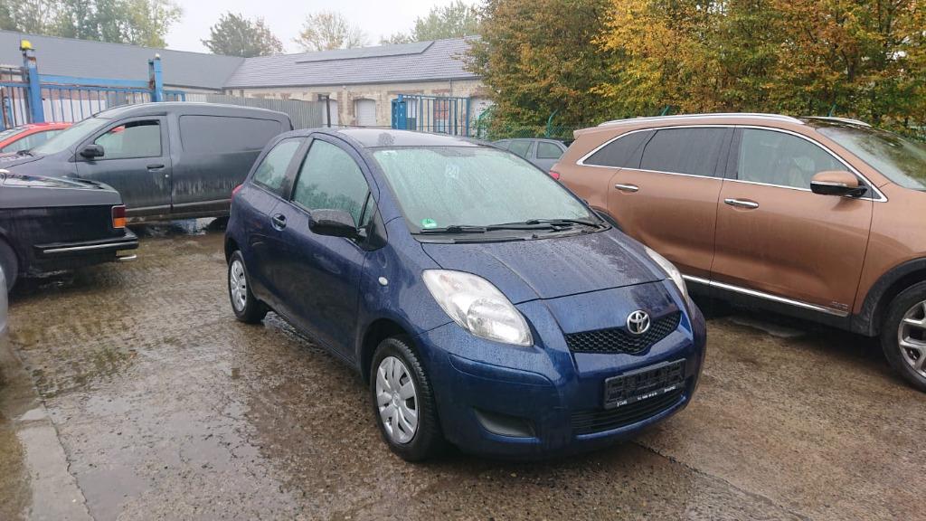 Toyota yaris 1000cc essence 2009 155000km ve GARANTIE, Autos, Toyota, Achat, 998 cm³, Entreprise, Boîte manuelle