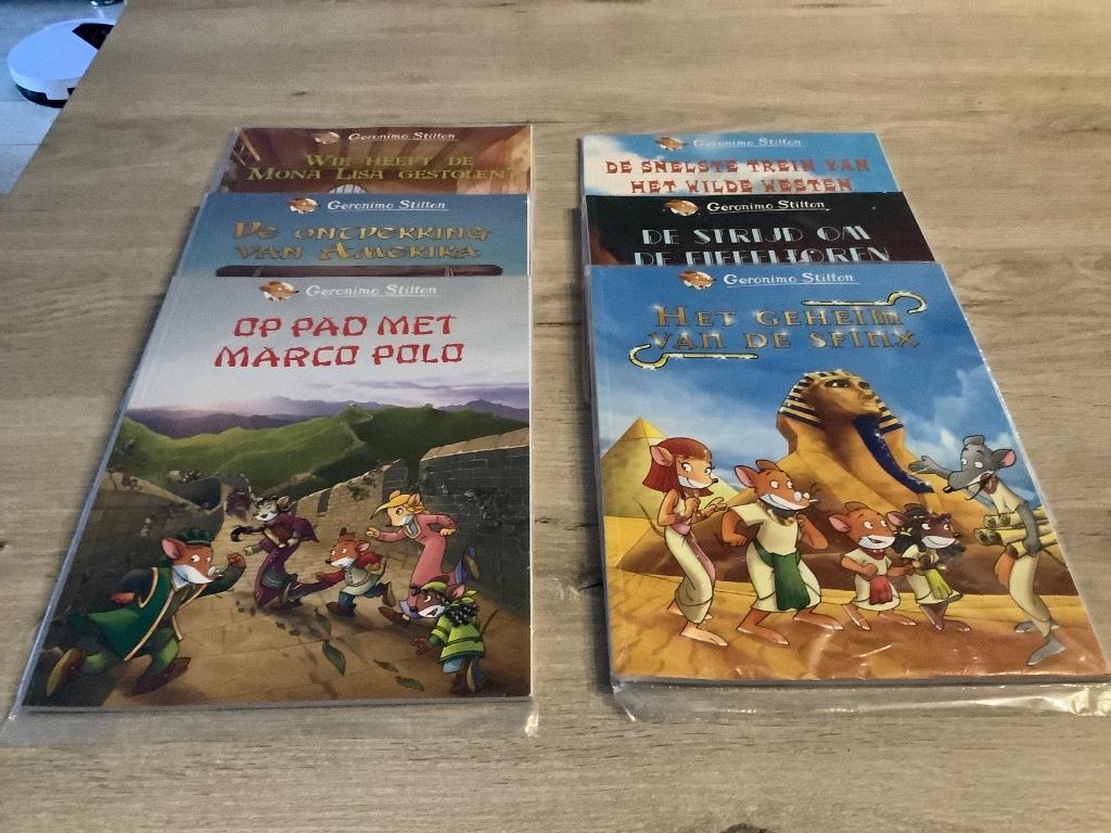 Geronimo stilton verschillende strips, Boeken, Stripverhalen, Meerdere stripboeken, Ophalen of Verzenden, Zo goed als nieuw, Onbekend