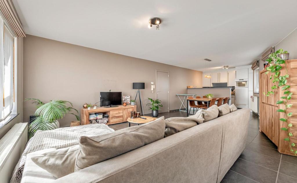 Appartement au rez-de-chaussée à vendre 8840 Oostnieuwkerke, Immo, Province de Flandre-Occidentale, 74 m², 1 pièces, Jusqu'à 200 m²