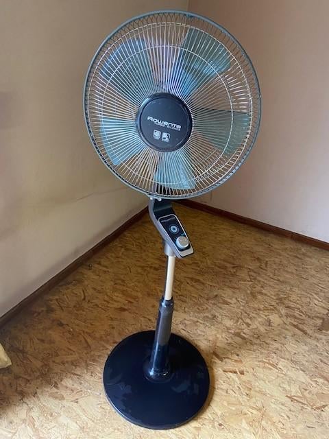 VENTILATOR ROWENTA TURBO SILENCE, Elektronische apparatuur, Ventilatoren, Ophalen, Zo goed als nieuw, Statiefventilator