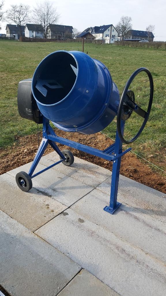 Bétonnière 140 litres, Bricolage & Construction, Enlèvement, Comme neuf