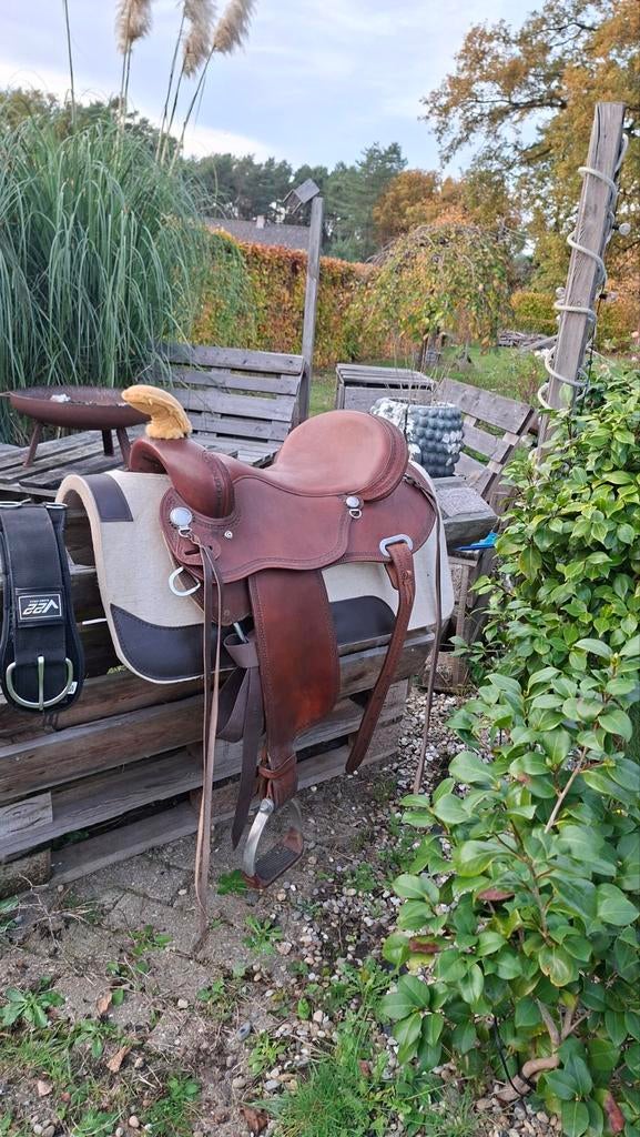 Western zadel, Ophalen