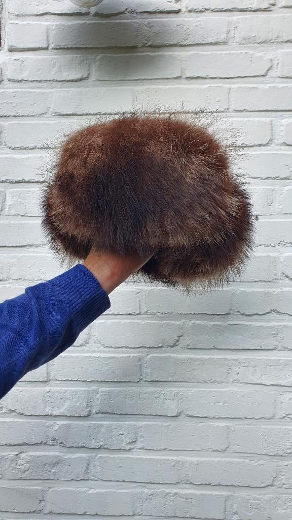 4 chapeaux en fourrure vintage — renard, vison et lammy, Vêtements | Femmes, Enlèvement, Porté, Bonnet