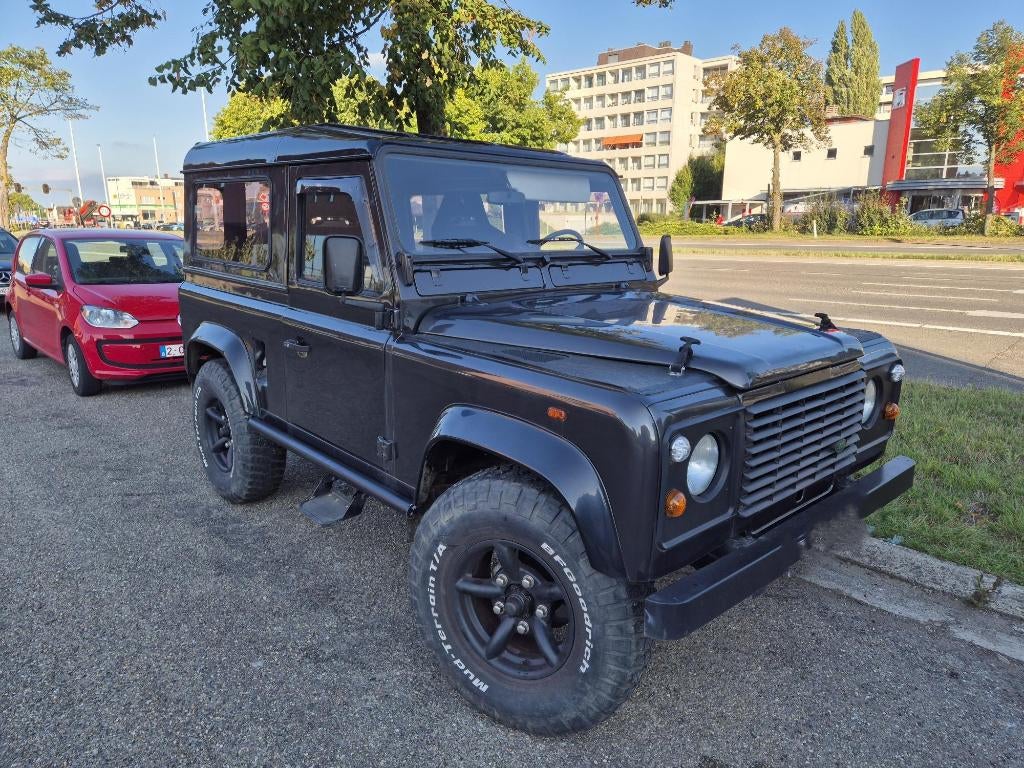 Landrover Defender 90 Diesel Lichte vracht, Auto's, Land Rover, Particulier, 4x4, Lichtmetalen velgen, Metaalkleur, Trekhaak, Defender
