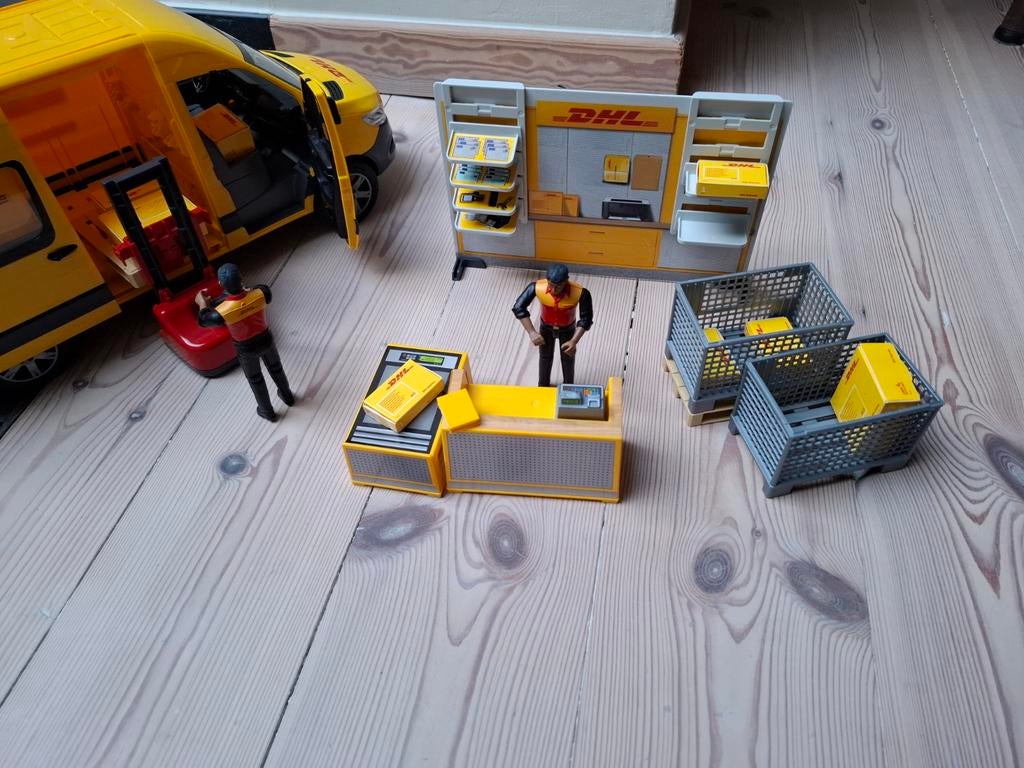 Camion de livraison Bruder DHL, Enlèvement