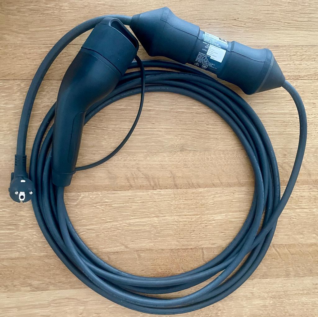 Chargeur PHEV d'origine Volvo Polestar EV - Type 2 - Schuko, Enlèvement ou Envoi, Neuf, Borne de recharge et Câble de charge