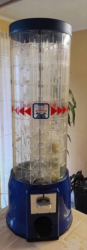 Distributeur rotatif bonbons, etc (accepte offre), Enlèvement