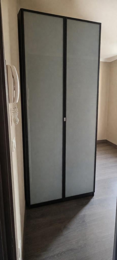 Gratis kledingkast, Huis en Inrichting, Ophalen of Verzenden