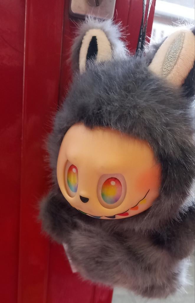 Labubu Popmart, Ophalen of Verzenden