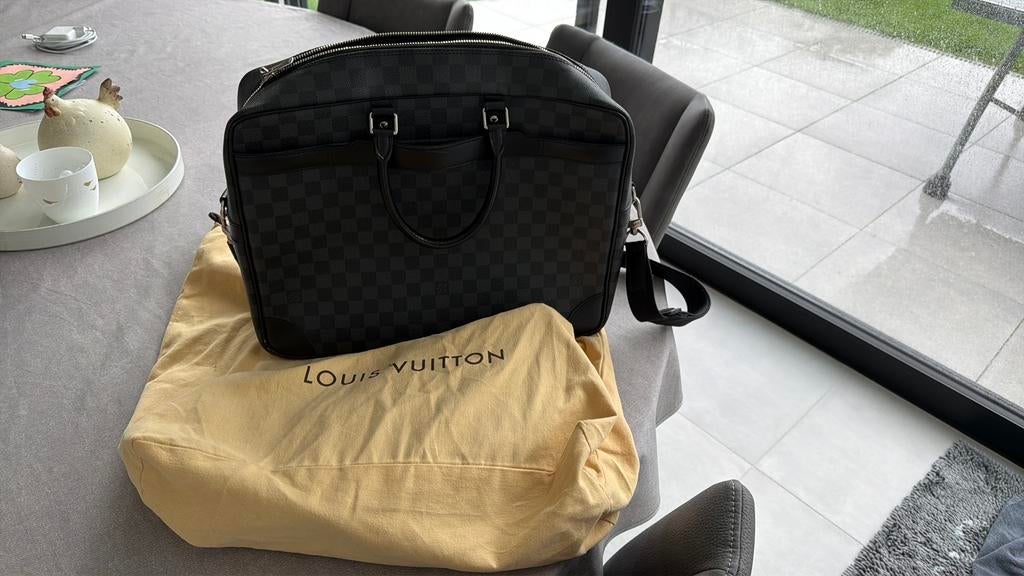 Sac à main Louis Vuitton Cumin Voyage, Enlèvement, Comme neuf, Noir
