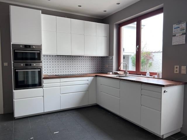 Uitgeruste IKEA Metod keuken - Voxtorp mat wit, Huis en Inrichting, Keuken | Keukenelementen, Gebruikt, 200 cm of meer, 200 cm of meer