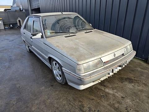 Renault 11 Turbo Phase 2 — Uit de stal — 1986, Auto's, Voorwielaandrijving, 4 zetels, Stof, Beige