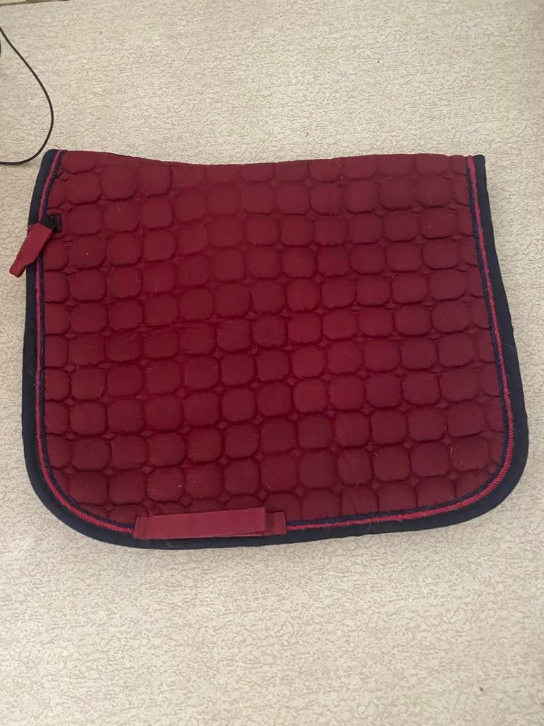 Bordeaux dekje, Dieren en Toebehoren, Ophalen, Zo goed als nieuw