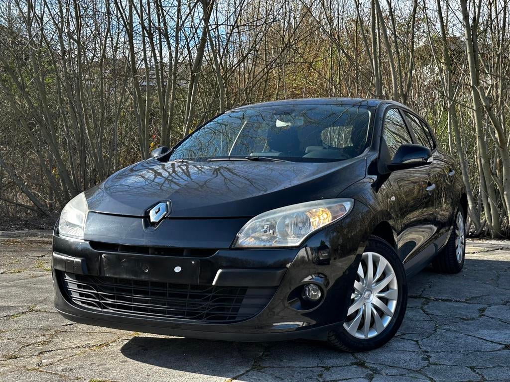 Renault Megane 1.5 dCi Tomtom Edition 132.000KM!, Autos, Euro 5, Achat, Capteur de lumière, Entreprise