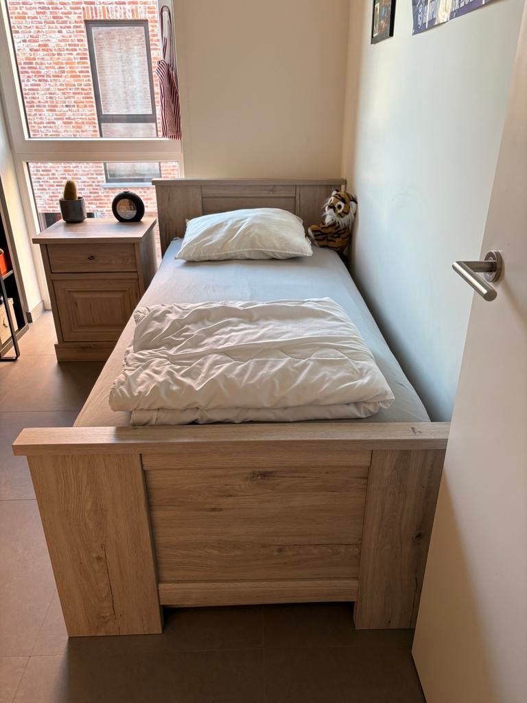 Jeugdkamer, Ophalen, Zo goed als nieuw