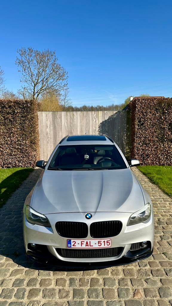 Bmw f11 535d ///M performace, Auto's, BMW, Automaat, Euro 5, Zwart, 2800 kg