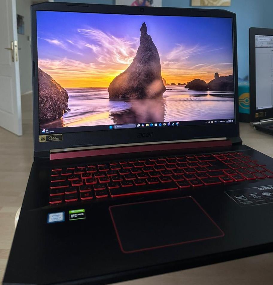 Acer Nitro 5 - Laptop, Acer Nitro, 17 pouces ou plus, Intel i7-processor, 512 GB