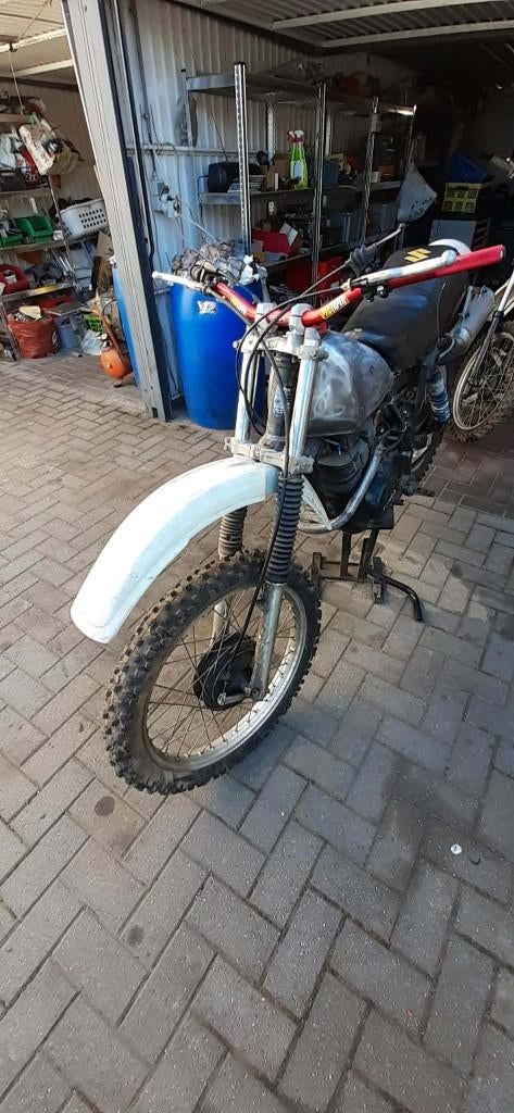 cross motto, Motoren, 400 cc, Particulier, Crossmotor, Minimaal motorrijbewijs A2