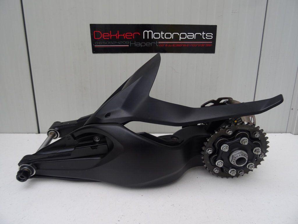 Complete Enkelzijdige Achterbrug KTM Super Duke 1290 R 2016, -, -, Nieuw, Ophalen of Verzenden