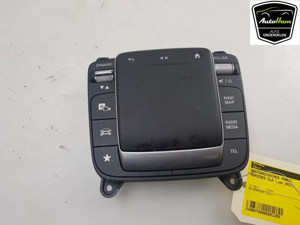 MULTI MEDIA COMPUTER CLA Shooting Brake (118.6) (01-2019/-), Dhr. J. Ham, Gebruikt, Mercedes-Benz, Administratie@autoham.nl