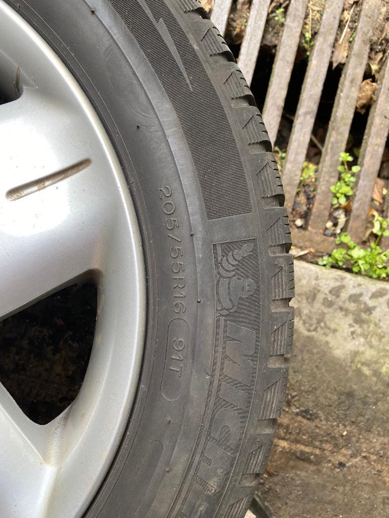 Jantes Mercedes 190 carat du chatelet 16pouces Michelin, Enlèvement, Jante(s)