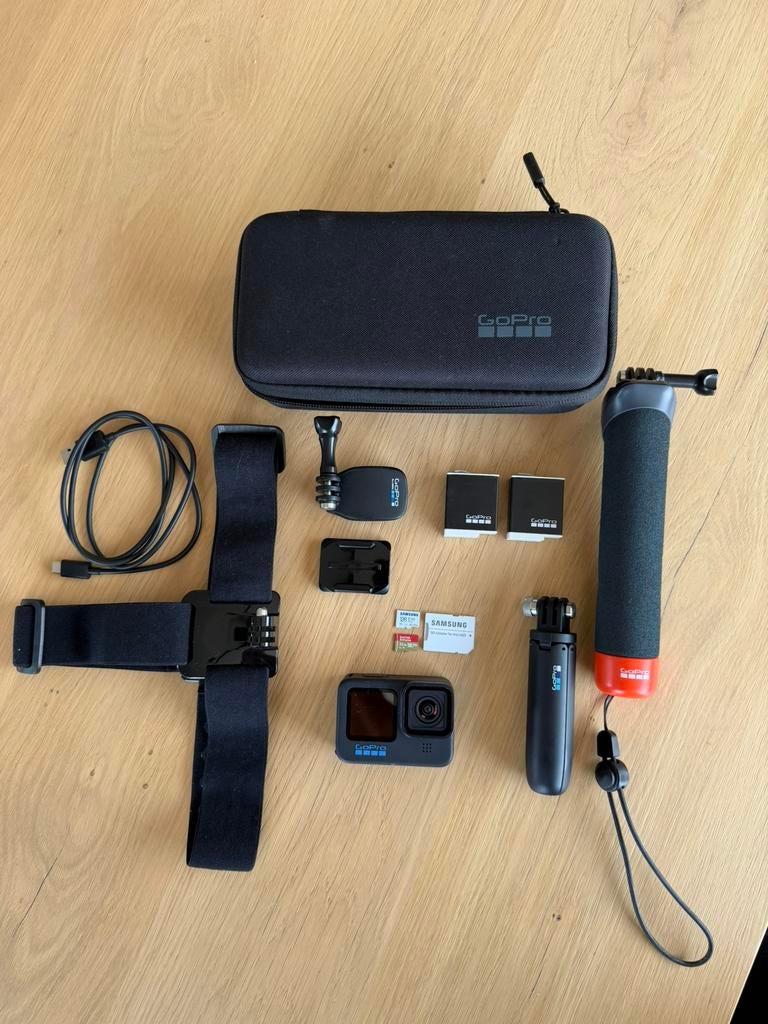 GoPro Hero 11 Black + accessoires, Ophalen, Zo goed als nieuw, GoPro