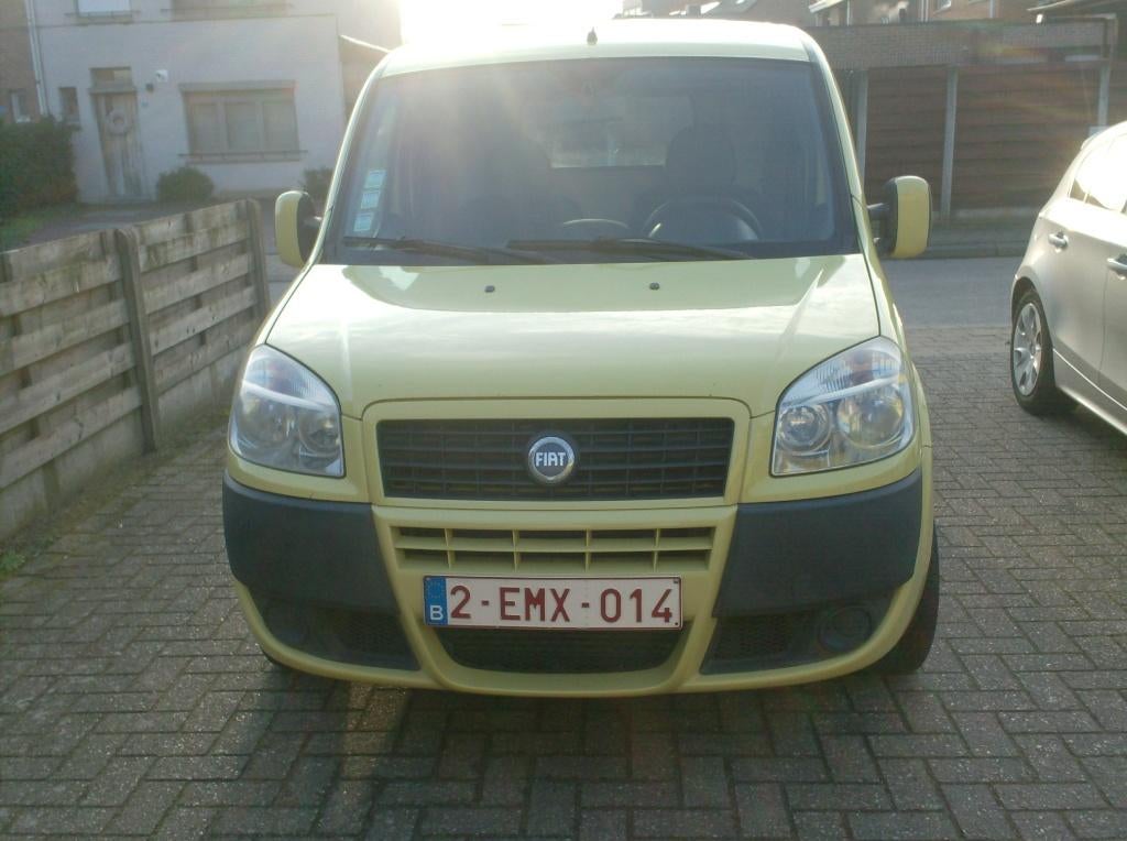 TE KOOP FIAT DOBIO 1300 CC, Auto's, Fiat, Voorwielaandrijving, Doblo, Bedrijf, Grijs