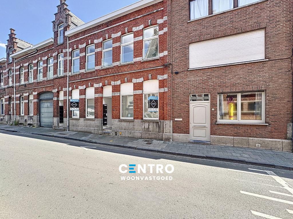 TE KOOP - Opbrengsteigendom (appartementsgebouw), Immo, Appartement, Roeselare, Provincie West-Vlaanderen