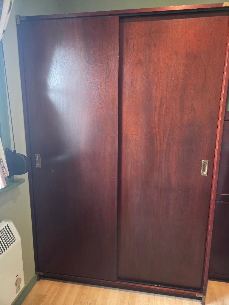 Garde robe SICAME, Avec espace de penderie, 100 à 150 cm, Utilisé, 75 cm ou plus