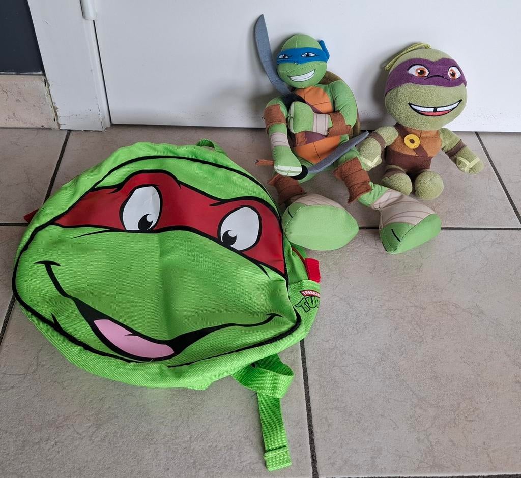 2 knuffels/pluche Ninja Turtles + rugzak (zie foto's), Kinderen en Baby's, Speelgoed | Knuffels en Pluche, Zo goed als nieuw, Ophalen of Verzenden