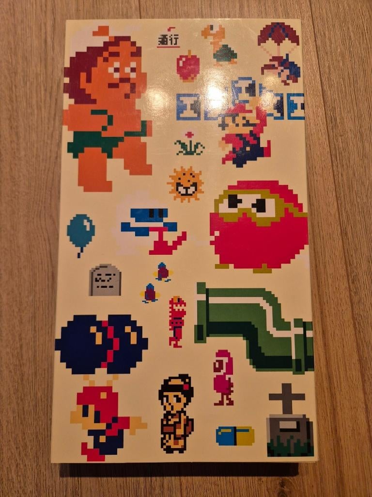 20th Anniversary Family Computer Famicom mini NES Collection, Games en Spelcomputers, Games | Nintendo NES, Verzenden, Gebruikt