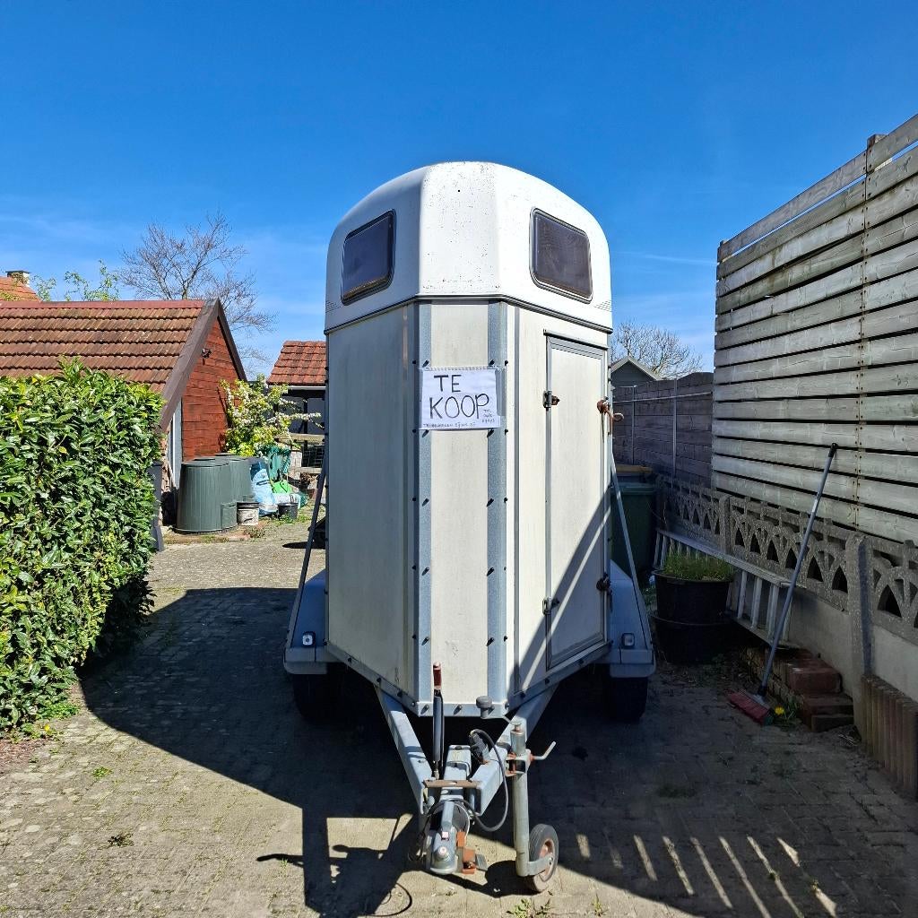 Paardentrailer 1,5 paards, Dieren en Toebehoren, Paarden en Pony's | Trailers en Aanhangwagens, Ophalen, Gebruikt, Hout, 1½-paards trailer