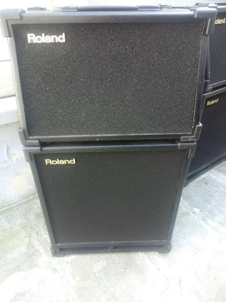 amplis  Roland SA300 ---BA-330---CM 220, Musique & Instruments, Amplis | Clavier, Moniteur & Sono, Comme neuf, Ampli clavier, Moins de 500 watts