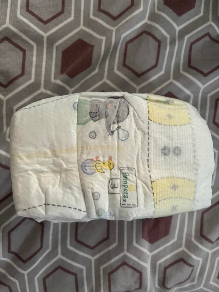 Pampers maat 3, Ophalen, Zo goed als nieuw