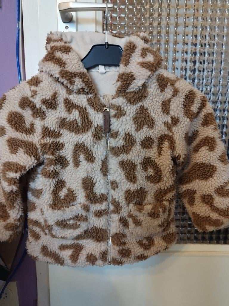 Warme jas 4 jaar - 5 jaar, nieuwe staat., Zo goed als nieuw