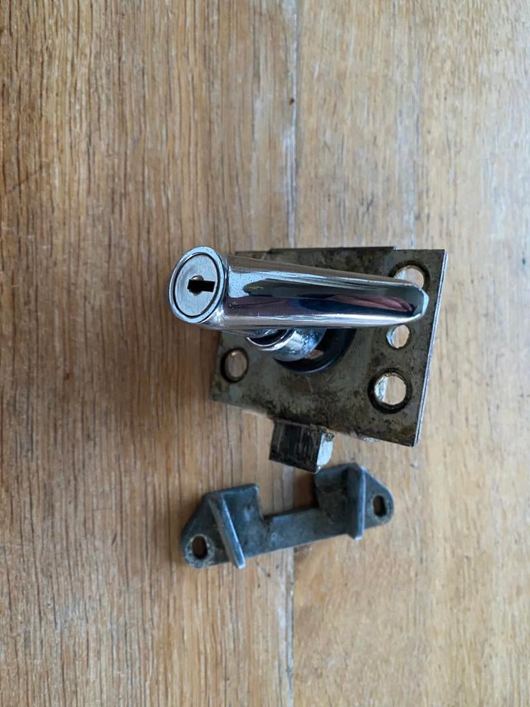 Slot koffer Triumph GT6, Autos : Pièces & Accessoires, Enlèvement, Avant, Triumph