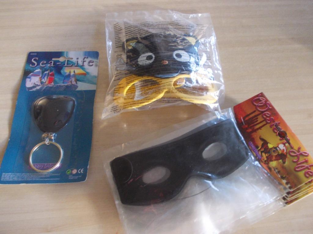 Carnaval, masker,  ooglapjes en 2x kroontje.  NIEUW., Ophalen of Verzenden, Nieuw, Jongen of Meisje