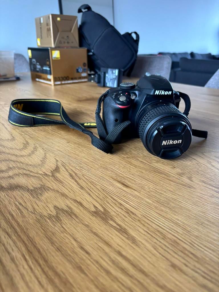 Nikon D3300 pakket, TV, Hi-fi & Vidéo, Moins de 4 fois, Comme neuf, Enlèvement, Nikon