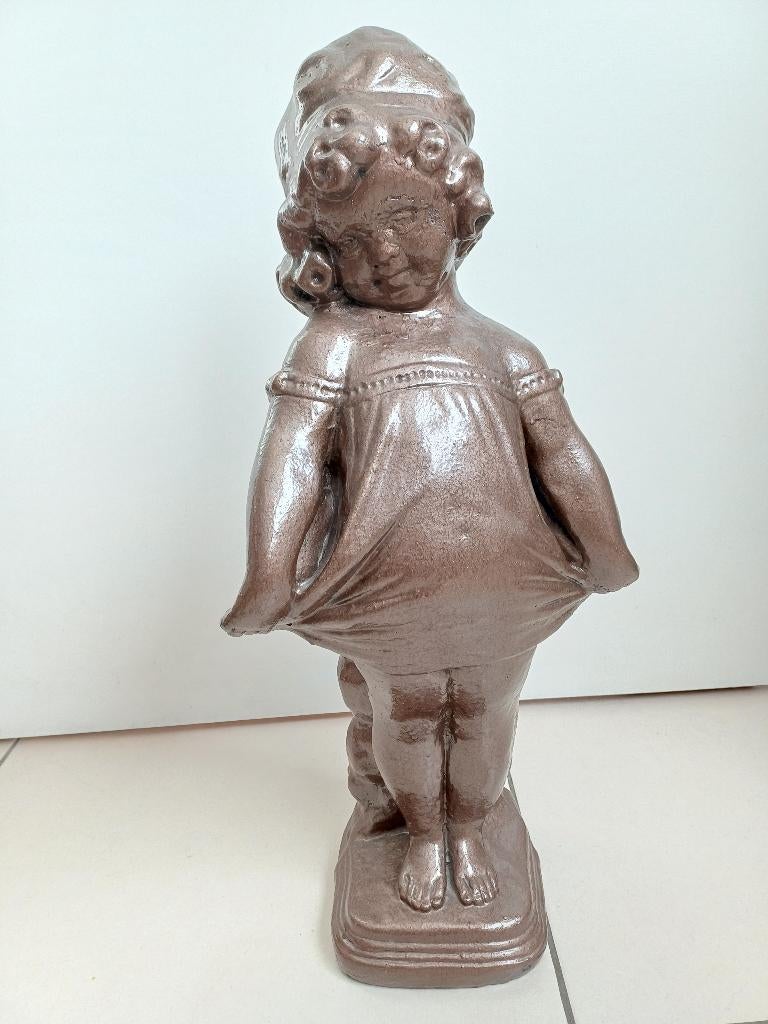 Antiek beeld meisje, Antiek en Kunst, Kunst | Beelden en Houtsnijwerken, Ophalen